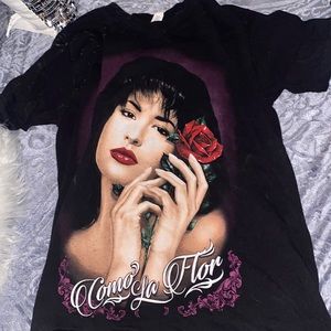 Selena Como La flor shirt🌹